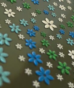Profi NailArt Sticker - Blumenmuster mit leichtem Glitzereffekt.